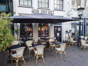 Front and outdoor seating at ANNA Pancakes in Utrecht