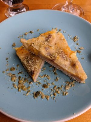 Dessert at Les Amants du Marche in Pau