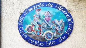 Logo at Les Amants du Marche in Pau