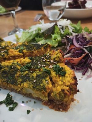 Tarte salée at Les Amants du Marche in Pau