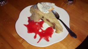 Polenta cake with figs and lemon, apple sauce with four spices at Les Amants du Marche in Pau