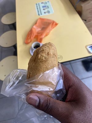 Curry puff  at Delisnacks 德利食 - Chinatown Complex in Central Singapore
