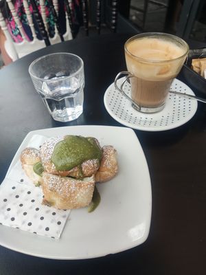 Pistachio croissant and coffee at Leopoldo Cafebar in Naples