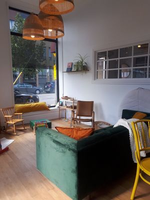 Kids friendly at Café des Habitudes in Montreal