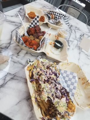 OMGGGG SO YUMMY! the messy fries are delicious!! everything is so yummy and so close to the exact flavor of real meat i was scared it wasn't vegan for a moment. the cauliflower win at Nanas Kitchen in Chandler