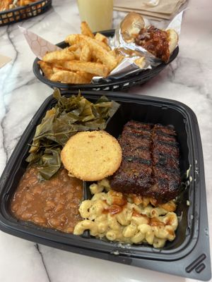   at Nanas Kitchen in Chandler