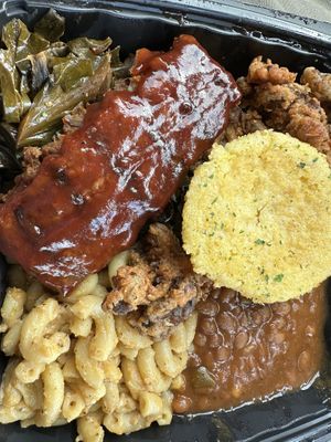 Nanas Soul XL, to go!  at Nanas Kitchen in Chandler