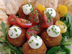 Falafel at Br00m44 in Zagreb