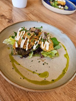 Flatbread at Br00m44 in Zagreb