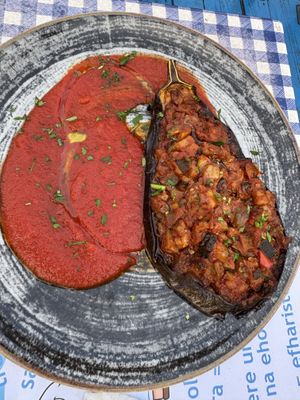 Aubergine with zucchini and peppers  🍆 🫑  at Taverna Sapori Greci in Trieste