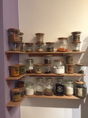 Spices and teas at Herbie Unverpackt in Berlin