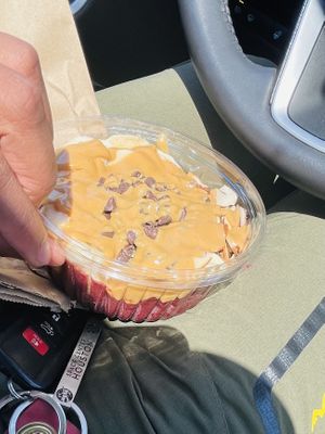 Açaí  at Sol Bol in Visalia