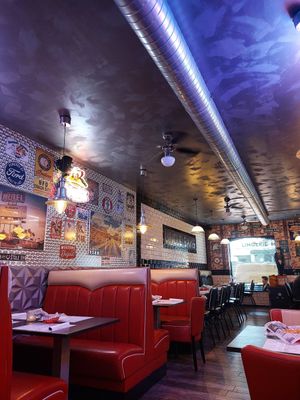  at Uncle Sam's in Ghent