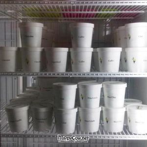 Vegan ice cream to go at Sage Organic Vegan Cafe and KindKreme in Pasadena