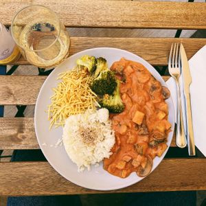 Stroganoff  at Tataoim in Lisbon