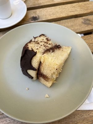 Bolo😋  at Tataoim in Lisbon