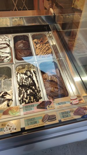  at Gelateria Es Cucurutxo in Cadaques