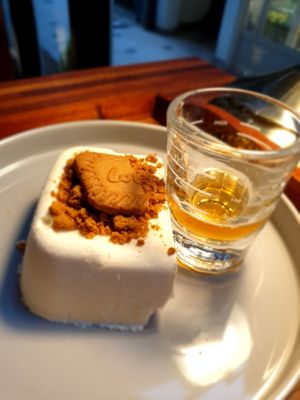 try it at Coffee Doga Heritage - Ehwa branch 커피도가 헤리티지 이화점 in Seoul