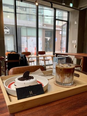   at Coffee Doga Heritage - Ehwa branch 커피도가 헤리티지 이화점 in Seoul