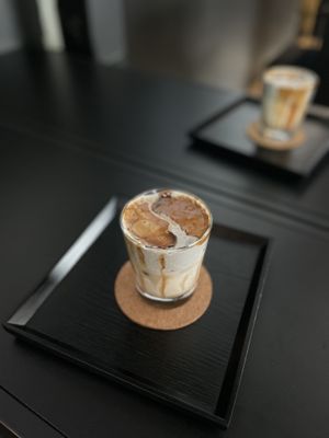 Holstein  at Coffee Doga Heritage - Ehwa branch 커피도가 헤리티지 이화점 in Seoul