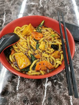 Black pepper udon at Veggie Trend - 素码时代 in Central Singapore