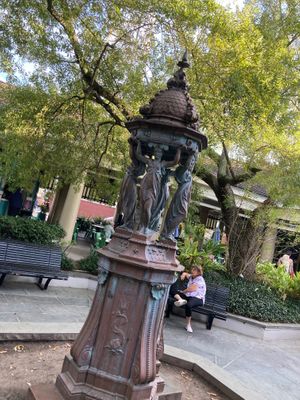 Little park inside Market area at The French Market in New Orleans