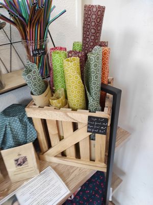 Beeswax paper at L'épicerie en vrac in Auray