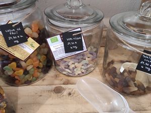 Vegan gummies at L'épicerie en vrac in Auray