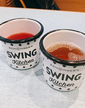 drinks (strawberry lemonade and ice tea)  at Swing Kitchen - Universitätsring in Vienna