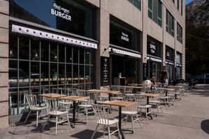 Outside at Swing Kitchen - Universitätsring in Vienna