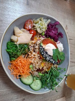 Pokebowl at Torve-Hallen.dk in Soenderborg