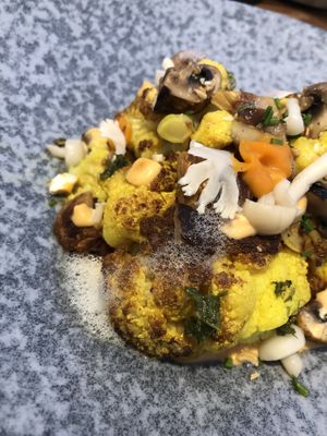 Fine dining curry with cauliflower and mushrooms   at Esan in Rhodes