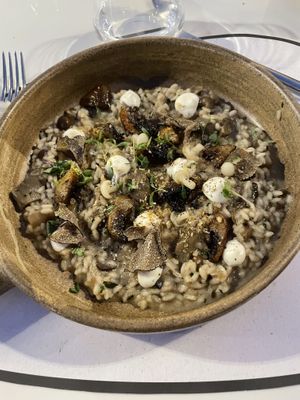Rissotto de cogumelos!!😋  at Esan in Rhodes