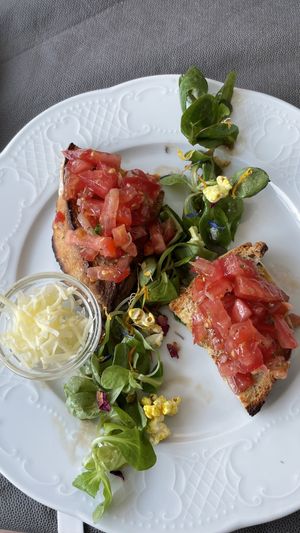 Vegan bruschetta   at Casa Mucca in Krun
