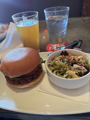 Quinoa burger with salad at HG SPLY CO in Dallas