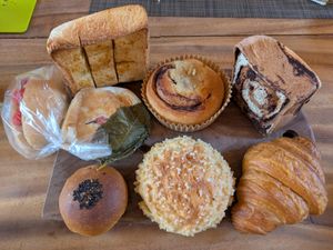 Sweet snacks at Mulberry - 山のパン屋 桑の実  in Hokuto