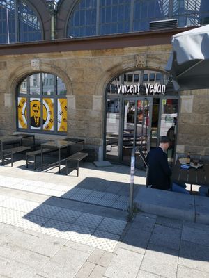 The entrance at VINCENT - Hauptbahnhof Hamburg in Hamburg