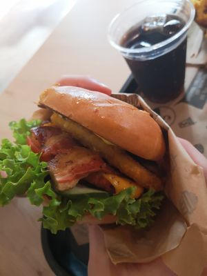 Big Veganski at VINCENT - Hauptbahnhof Hamburg in Hamburg