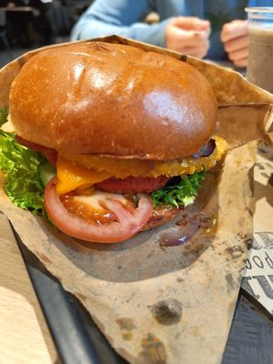 Veganski Burger at VINCENT - Hauptbahnhof Hamburg in Hamburg