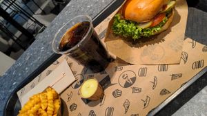  at VINCENT - Hauptbahnhof Hamburg in Hamburg