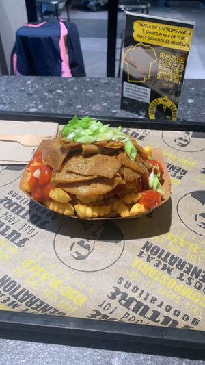 Loaded fries, Kebap Style   at VINCENT - Hauptbahnhof Hamburg in Hamburg