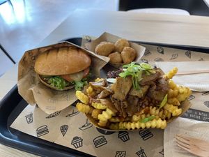 More Kebab Fries  at VINCENT - Hauptbahnhof Hamburg in Hamburg