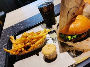  at VINCENT - Hauptbahnhof Hamburg in Hamburg