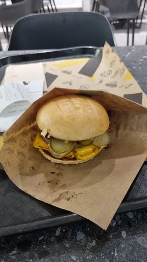 Super Smash at VINCENT - Hauptbahnhof Hamburg in Hamburg