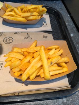 Fries at VINCENT - Hauptbahnhof Hamburg in Hamburg