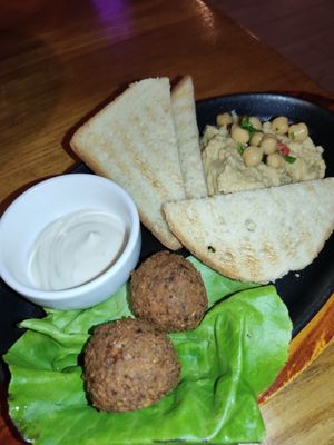 Falafel and hummus at Bolo Steak House in Vama Veche