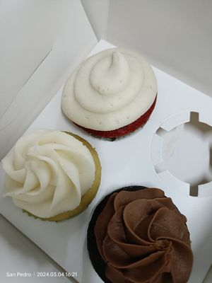 Vanilla, Chocolate & Red Velvet at Cupcakes by Sonja in Taguig