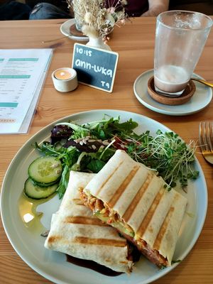 Burrito mit "Hack" at Glückskind in Rostock