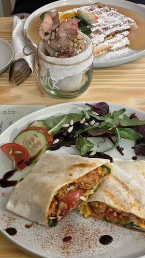 Frühstücksburrito   at Glückskind in Rostock