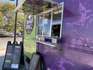 Truck stop  at Nomad Bowlz in Palisade